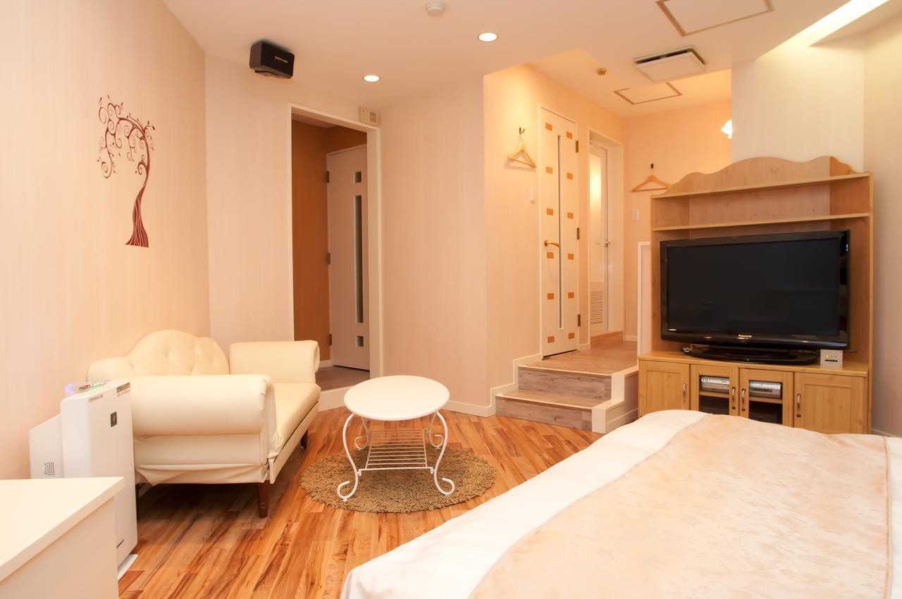 פוקואי Hotel Mio (Adults Only) מראה חיצוני תמונה